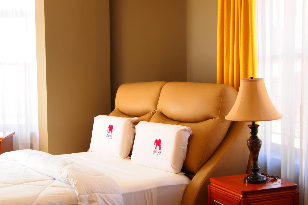 Leyshof Hotel Mwanza Exteriér fotografie