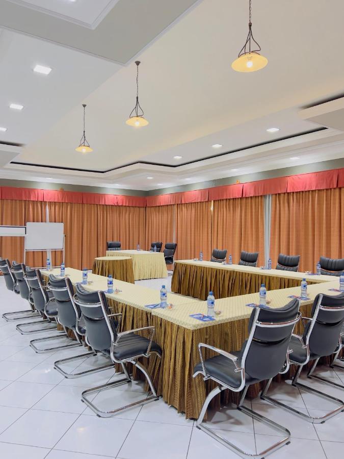 Leyshof Hotel Mwanza Exteriér fotografie
