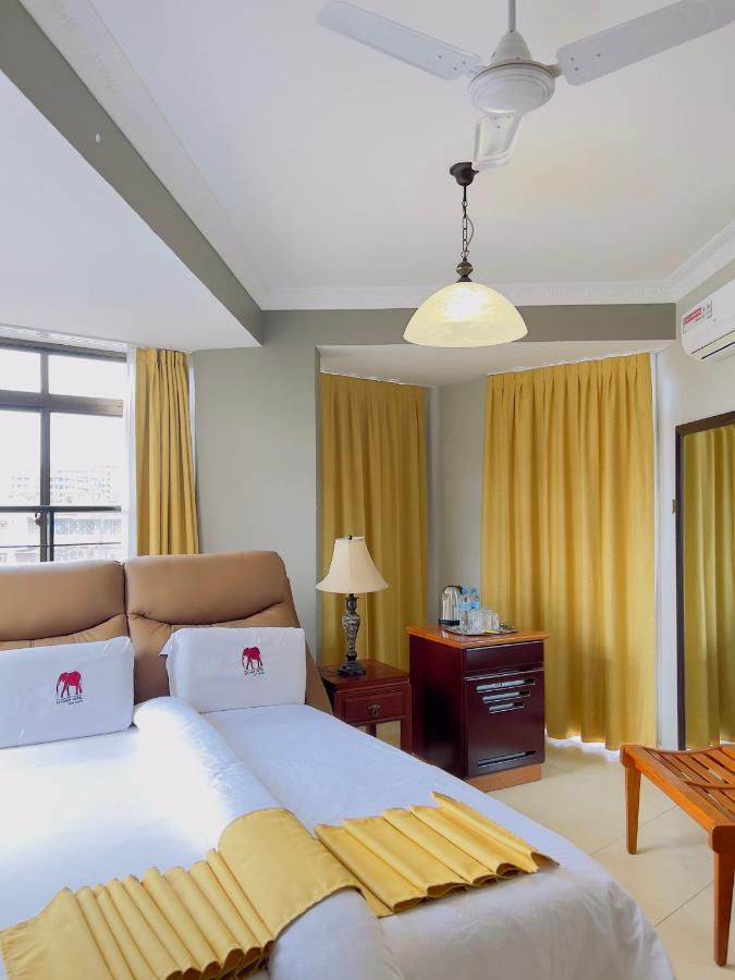 Leyshof Hotel Mwanza Exteriér fotografie