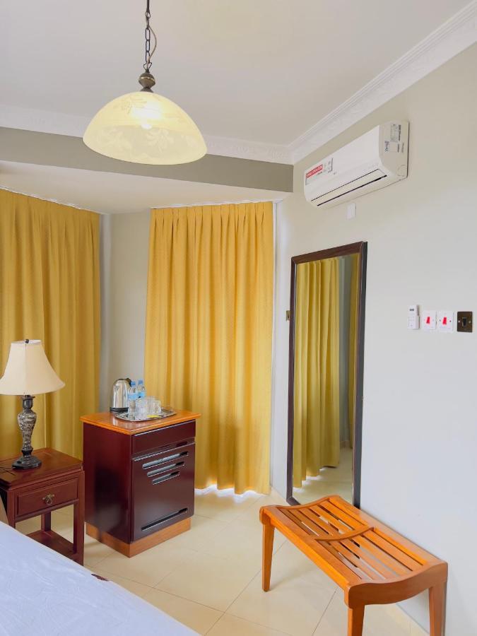 Leyshof Hotel Mwanza Exteriér fotografie